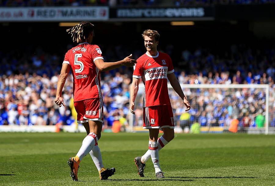 爱游戏中国官网-巴恩斯利客场爆冷战平德比郡(巴恩斯利vs哈德斯菲尔德直播)