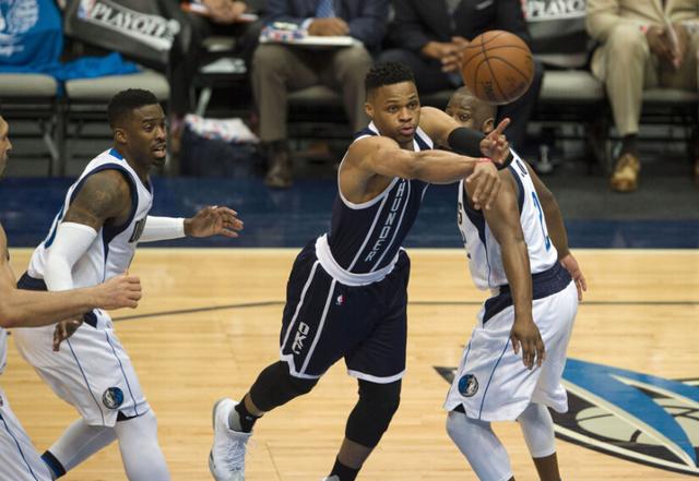 关于西亚卡姆三分再绝杀，猛龙险胜小牛取得连胜的信息