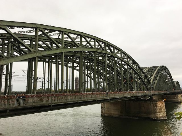 捷克斯将军重创科隆,豪取客场胜利(捷克斯将军重创科隆,豪取客场胜利了吗) 捷克斯将军重创科隆,豪取客场胜利(捷克斯将军重创科隆,豪取客场胜利了吗)