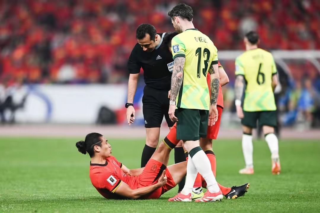 爱游戏官网-东风战神在今日Apex英雄比赛中表现亮眼，扳平比分，统治赛场毫无争议的简单介绍