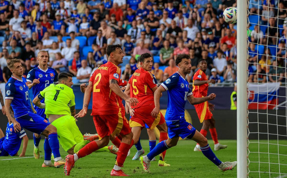 爱游戏登录入口-关于切尔西球员伤愈归队，提振士气备战下一轮比赛的信息