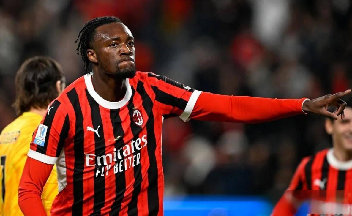 切尔西边锋正式加盟AC米兰,助力球队争冠的简单介绍 切尔西边锋正式加盟AC米兰,助力球队争冠的简单介绍