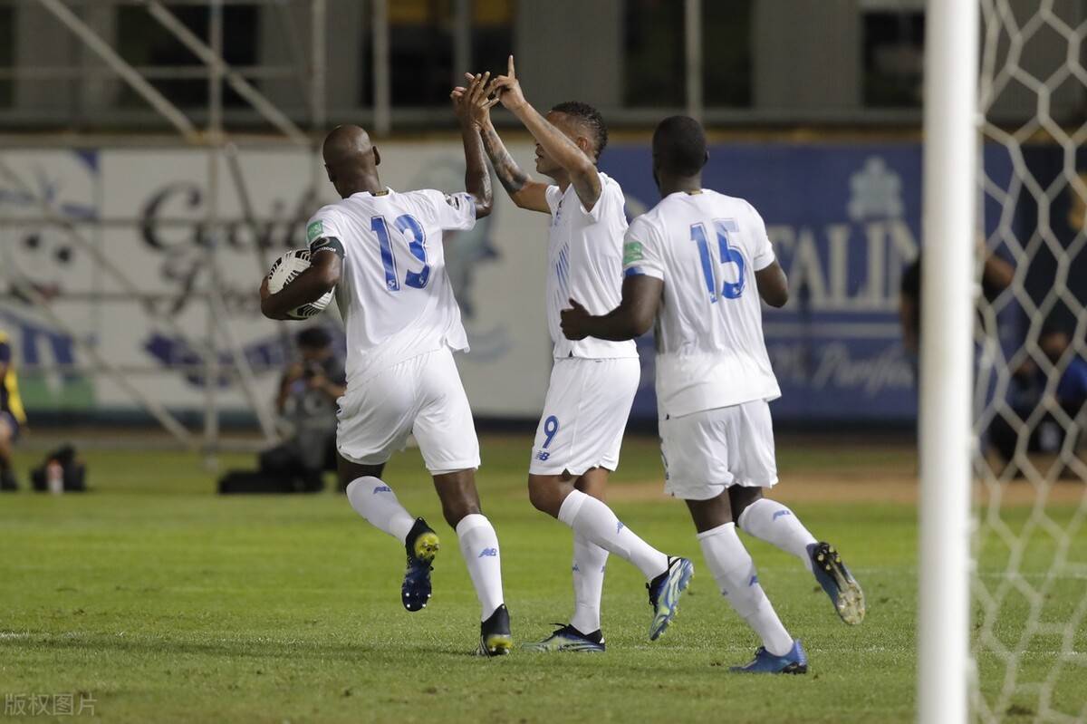 爱游戏app-巴拿马队击败实力队伍，迎战淘汰