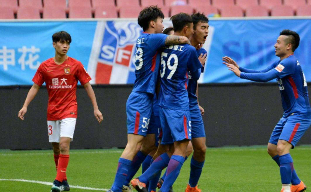 上海绿地申花与山东鲁能爆发激烈对决的简单介绍