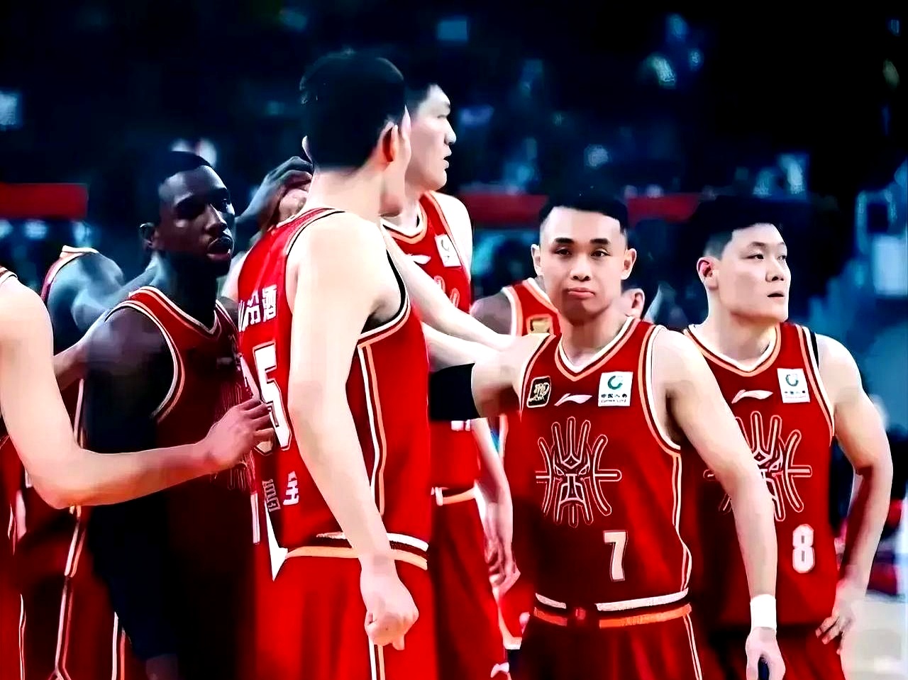 爱游戏官方入口-形势危急！球队不留遗憾反超对手