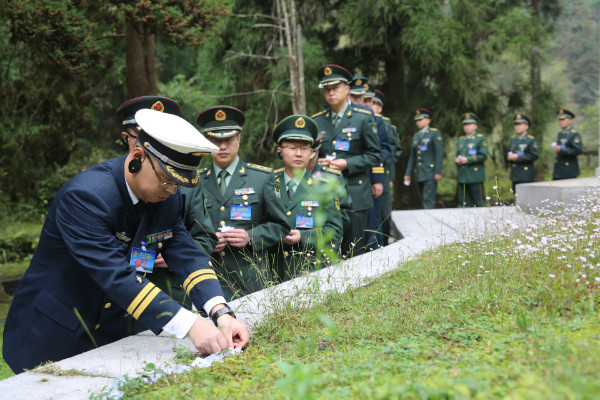 瓦伦西亚肩负伟大使命,备战下一场的简单介绍 瓦伦西亚肩负伟大使命,备战下一场的简单介绍