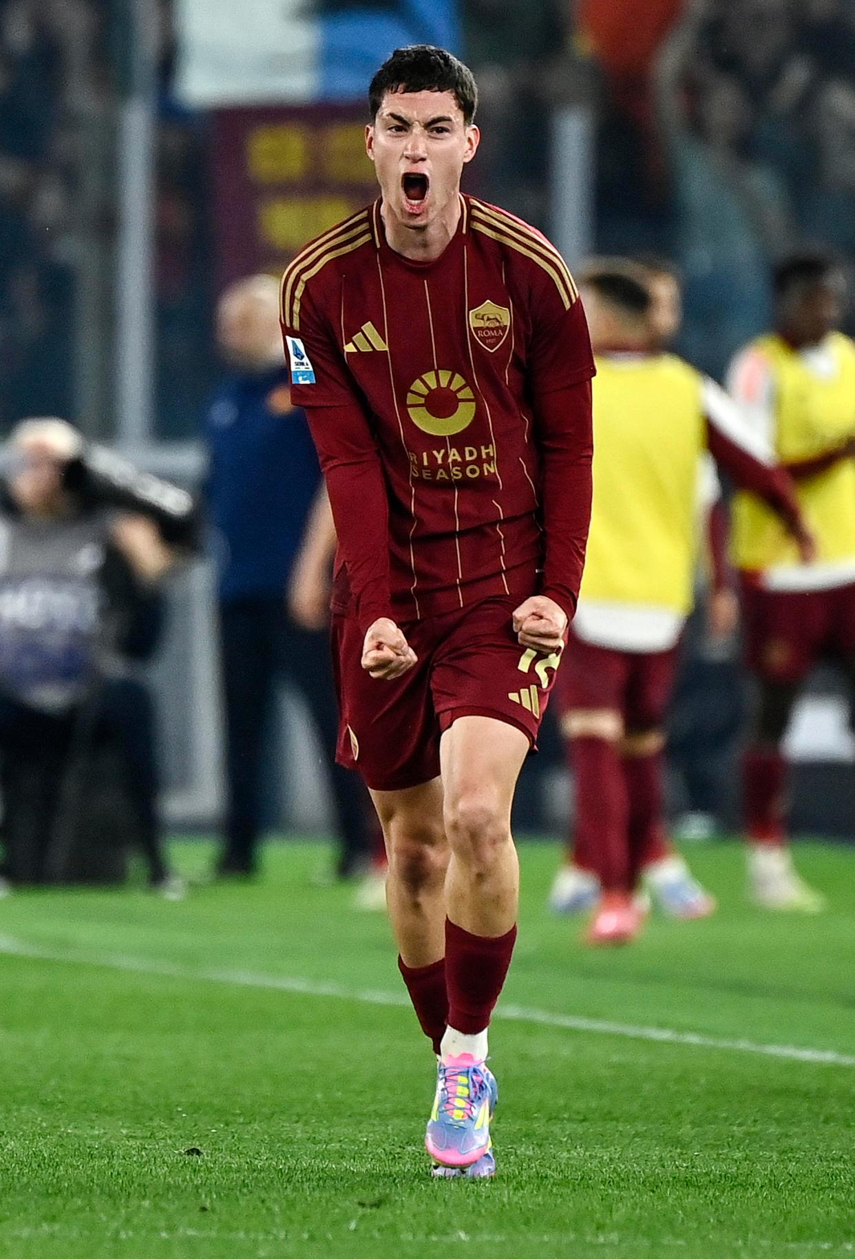 爱游戏网页版登录入口-包含罗马胜拉齐奥，抢夺宝贵胜利关键的词条