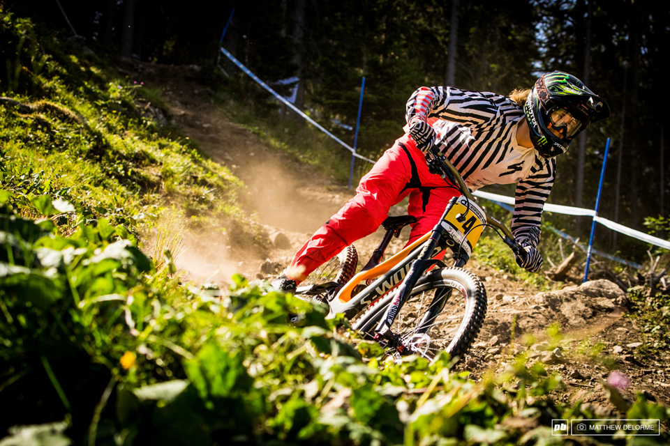 瑞士队在客场比赛中拼尽全力,赢得关键胜利的简单介绍 瑞士队在客场比赛中拼尽全力,赢得关键胜利的简单介绍