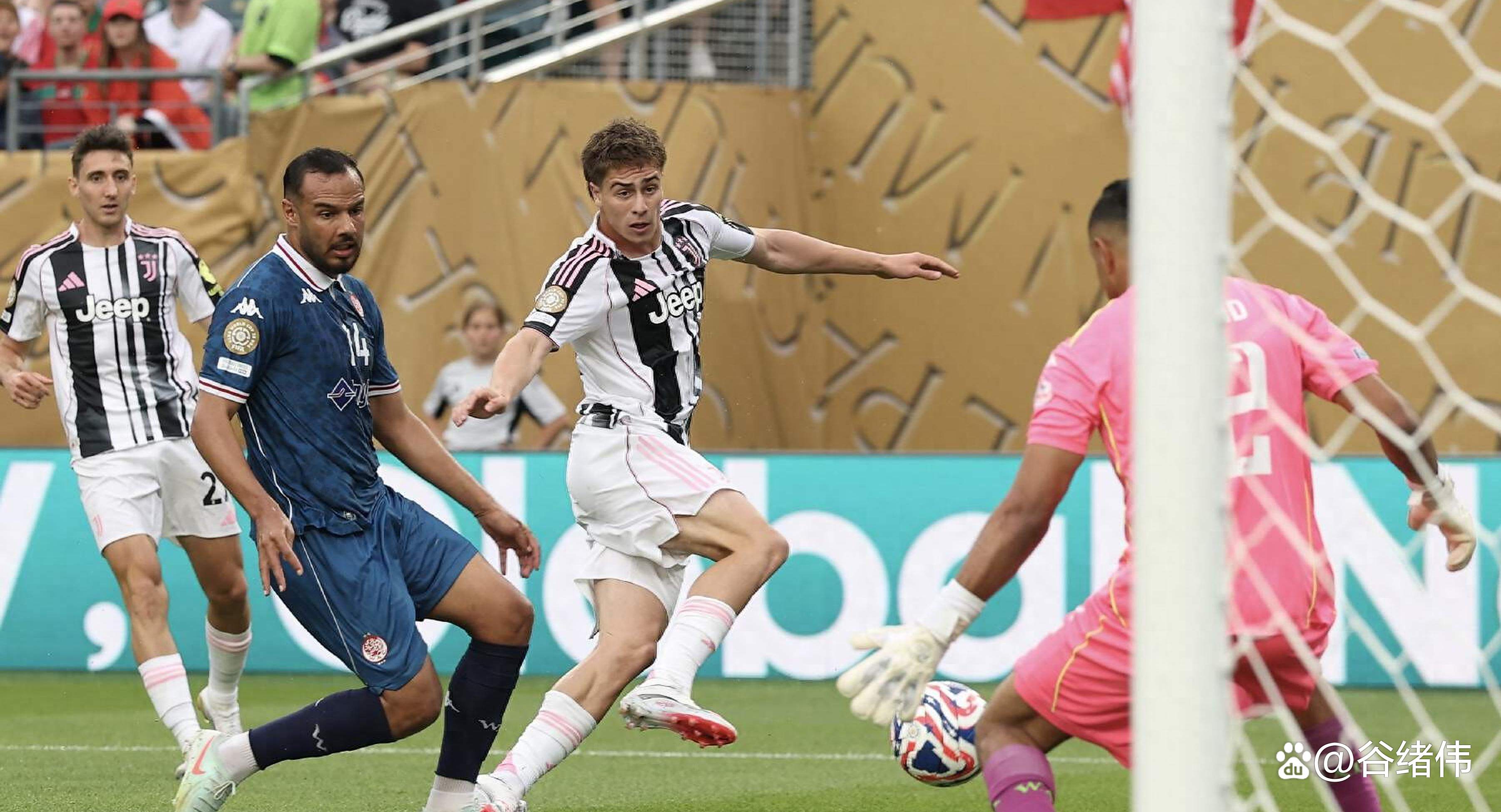 包含尤文客场逆转取胜,稳固榜首位置不动摇的词条 包含尤文客场逆转取胜,稳固榜首位置不动摇的词条