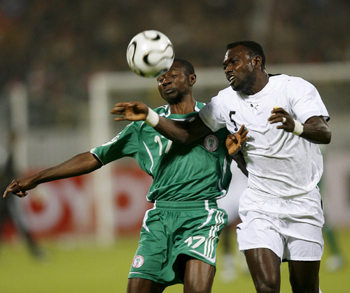 加纳队在对战尼日利亚中展现出色球技 加纳队在对战尼日利亚中展现出色球技