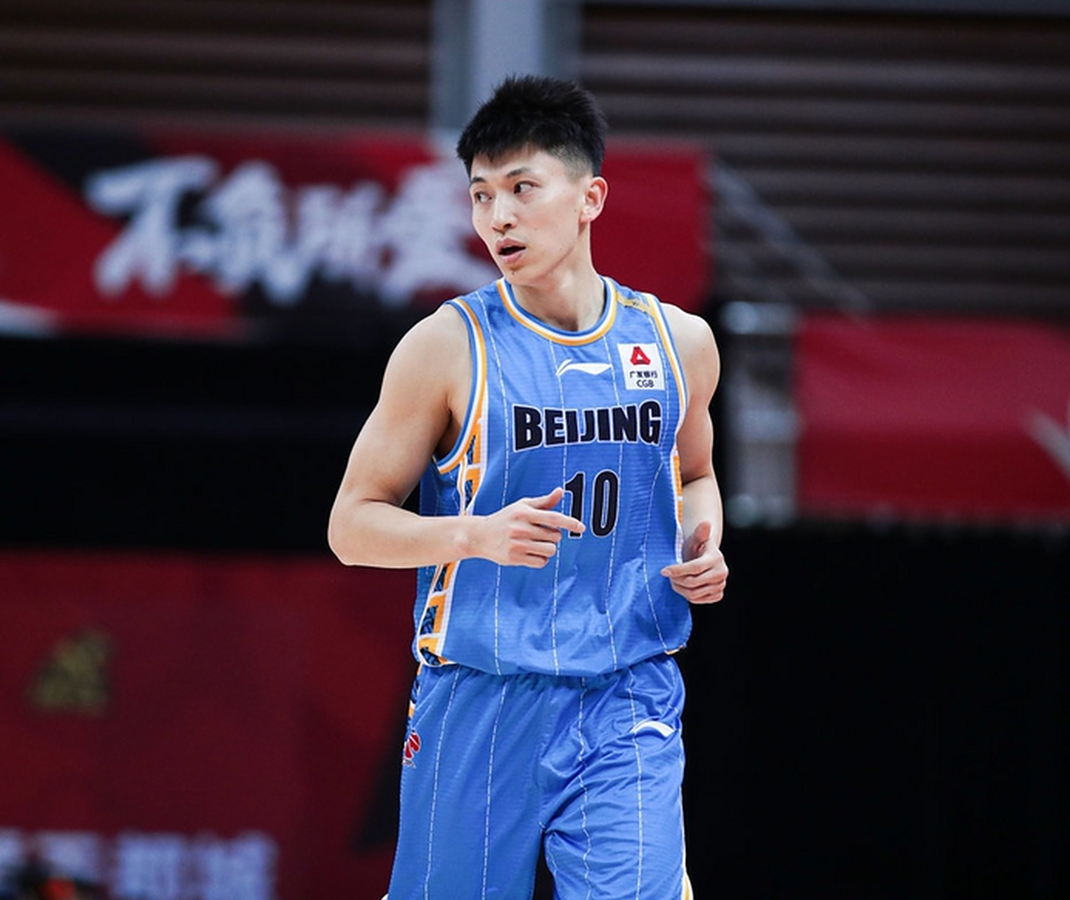 北京男篮凭借外援发威，轻取天津队