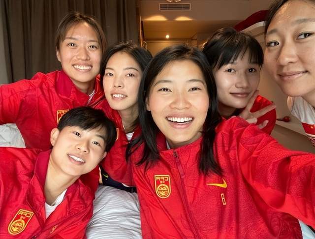 中国女足集训备战，冲击世界杯金牌