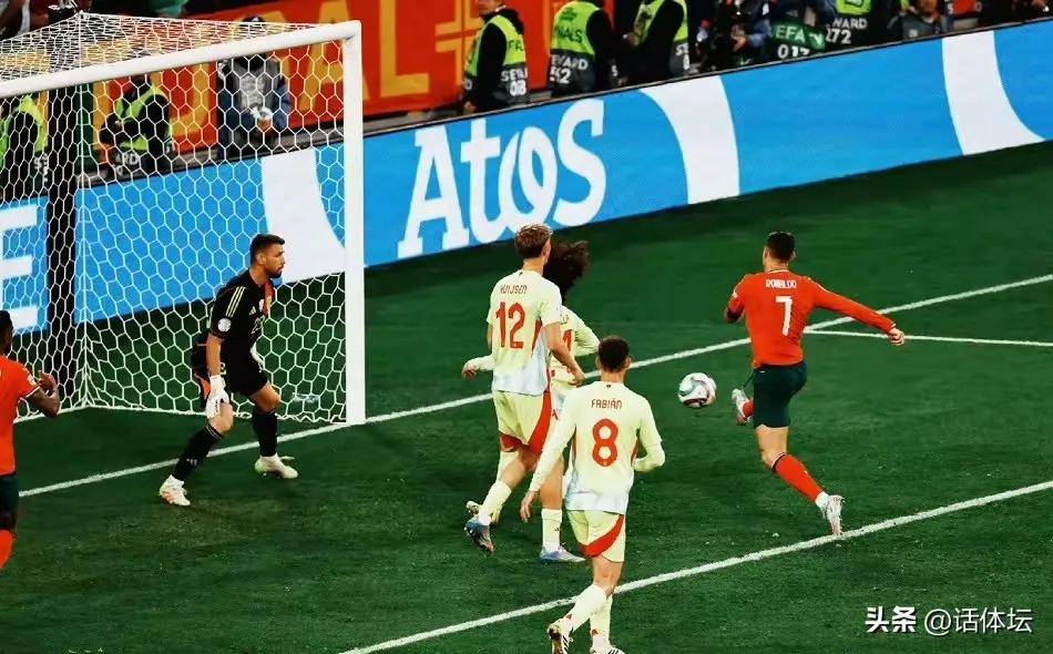 葡萄牙队力克意大利，晋级欧国联半决赛