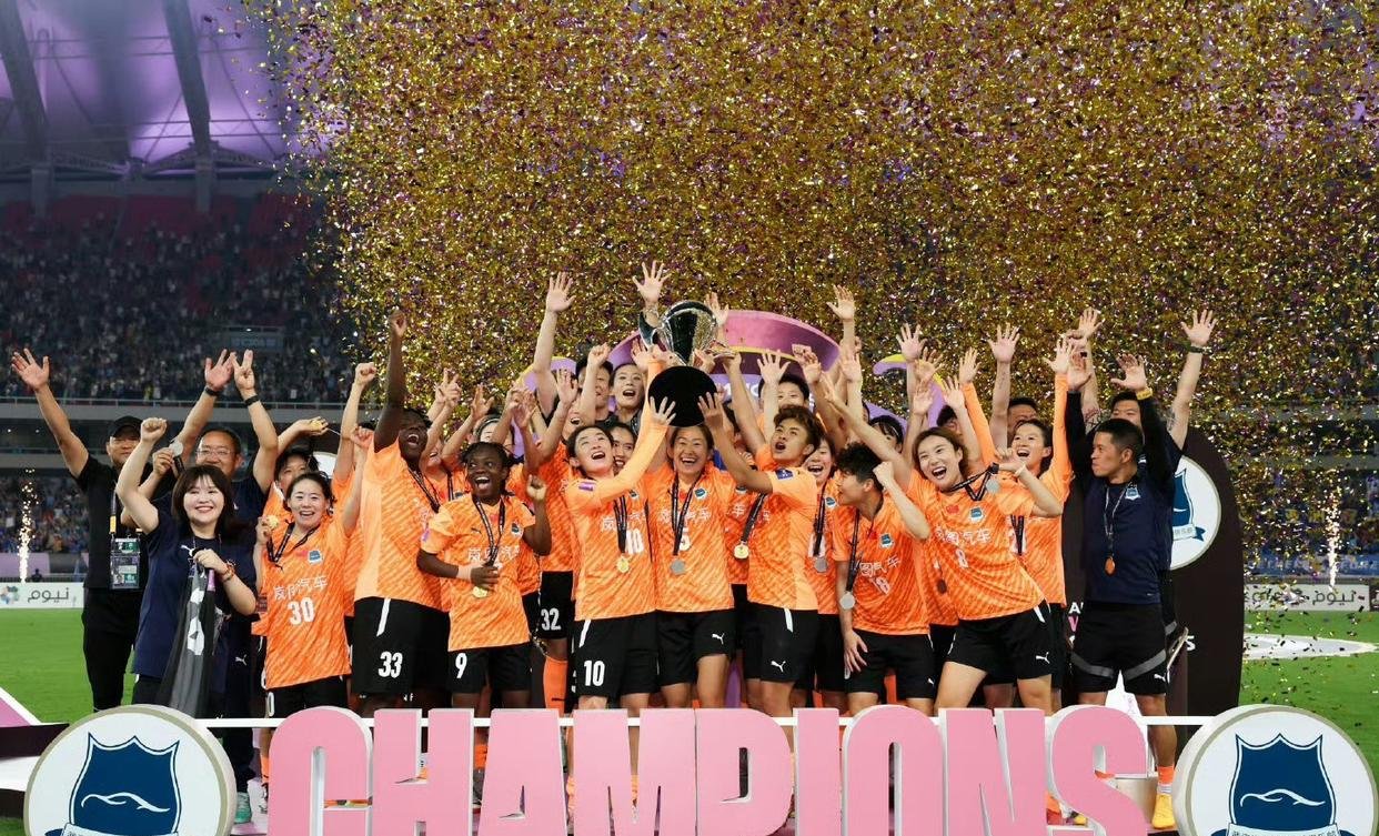 包含世界杯女足赛事热衷,观众见证历史时刻的词条 包含世界杯女足赛事热衷,观众见证历史时刻的词条