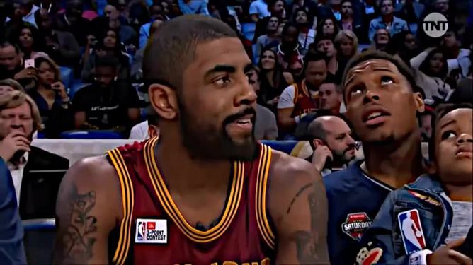 爱游戏体育直播-欧文在比赛中砍下30分，助凯尔特人主场以119比112战胜掘金的简单介绍