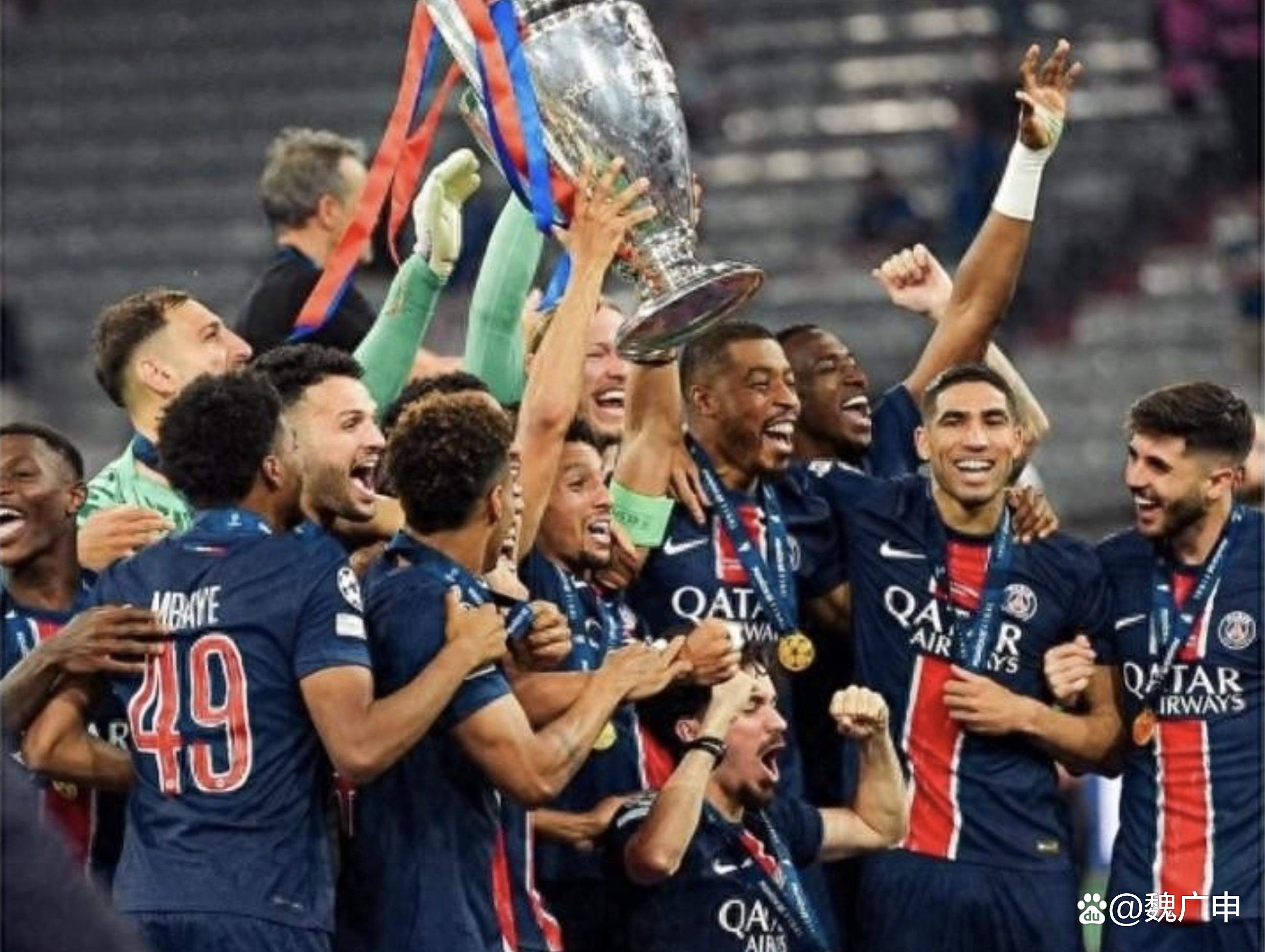 年轻球员秀出实力,欧洲联赛上演精彩比赛 年轻球员秀出实力,欧洲联赛上演精彩比赛