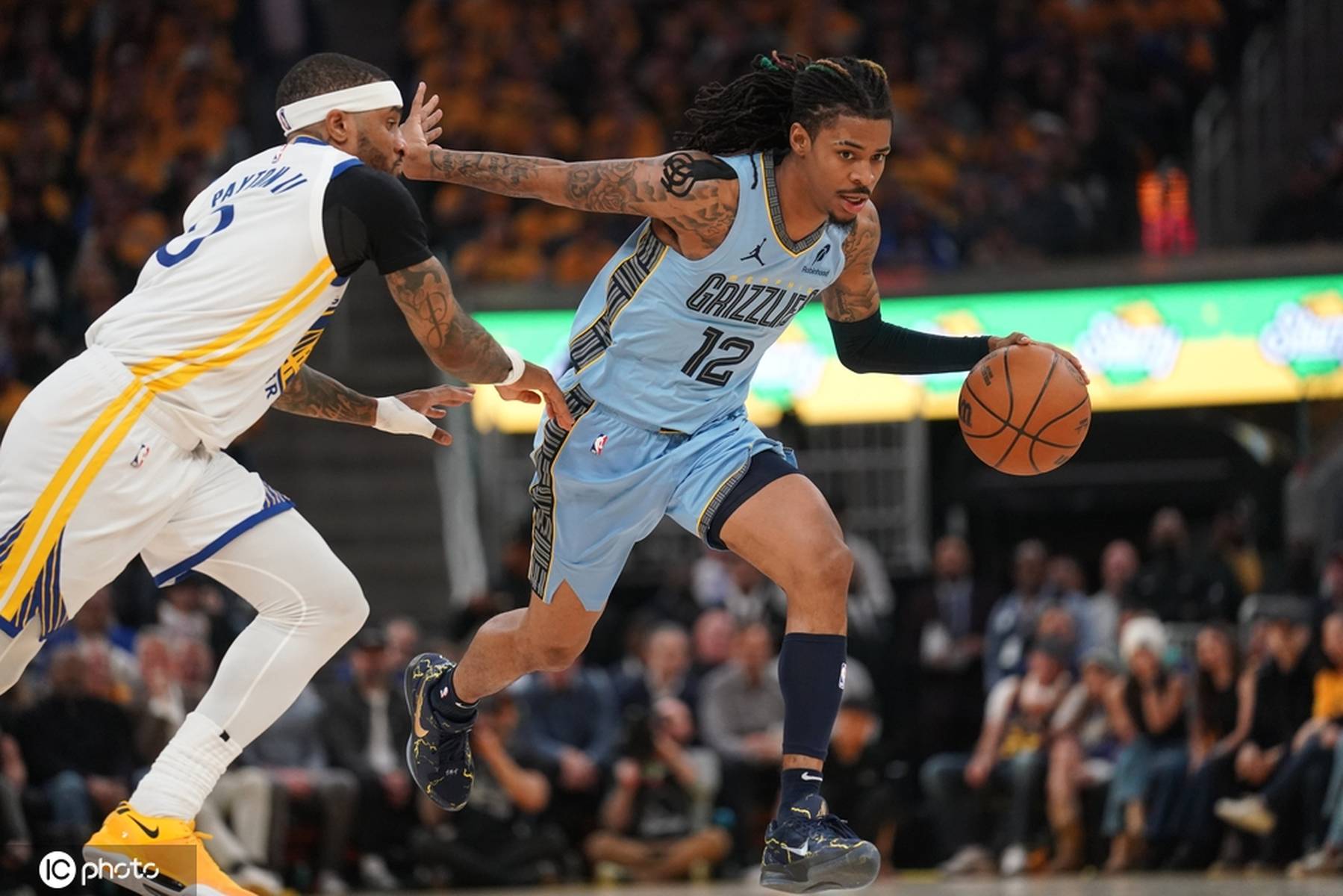 勇士击败灰熊,延续胜利势头 勇士击败灰熊,延续胜利势头