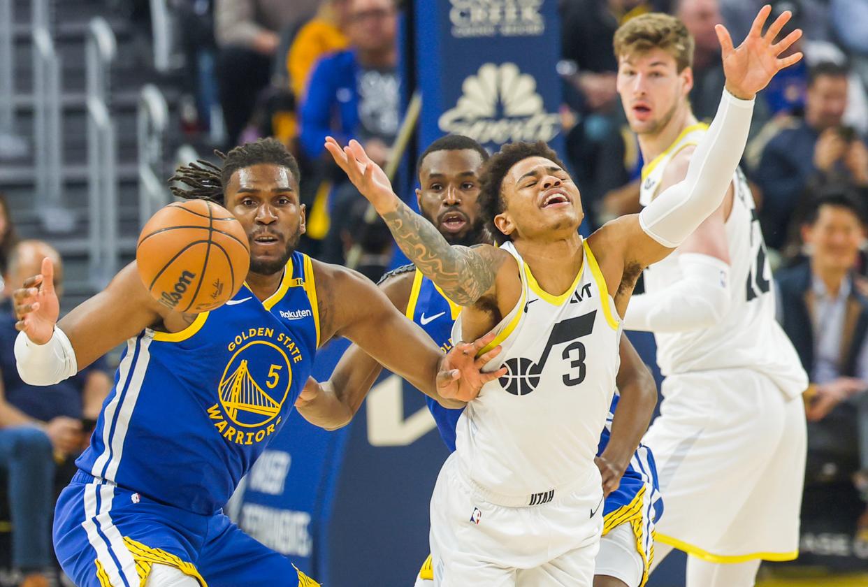 爵士主场大败勇士,遭遇溃败 爵士主场大败勇士,遭遇溃败