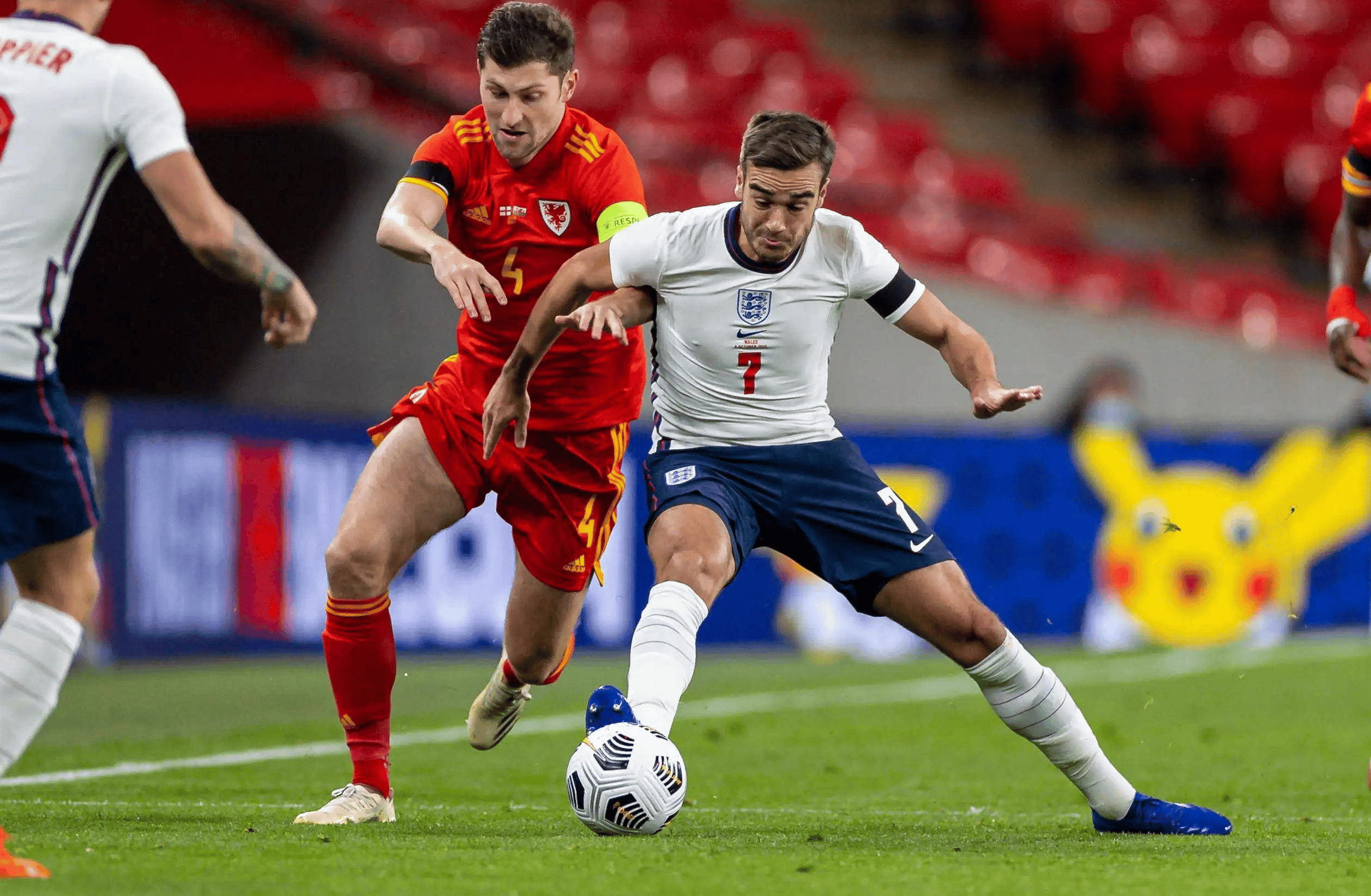 全力以赴！球员们在国际比赛中呈现出色斗志