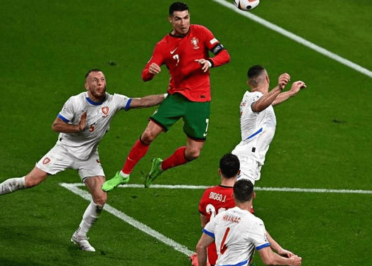 德国对阵克罗地亚,在欧国联比赛中取胜 德国对阵克罗地亚,在欧国联比赛中取胜