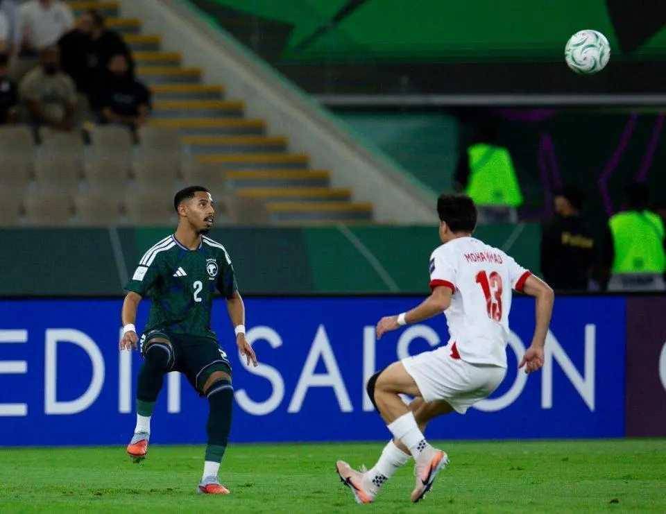 爱游戏网页版入口-欧国联比赛引发球迷热议，争议事件频发的简单介绍