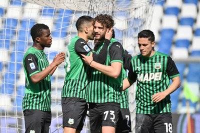 爱游戏网页版入口-托斯卡纳德比战，佛罗伦萨逼平萨索洛的简单介绍